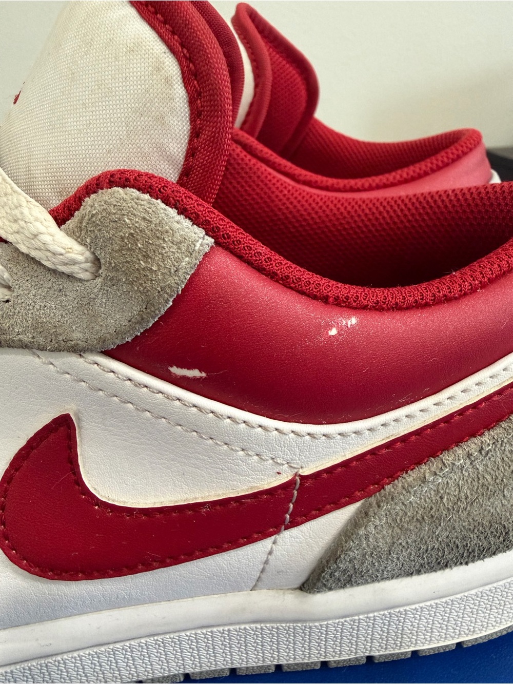 Air Jordan 1 Low SE Light Smoke Grey Gym Red size 8.5 - Picture 6 of 8